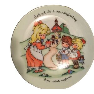 “School is a New Beginning” Vintage Avon 1986 Plate